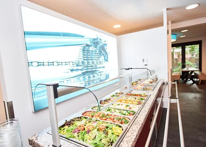 يوخيندغاستهاوس آسي بيت شباب *