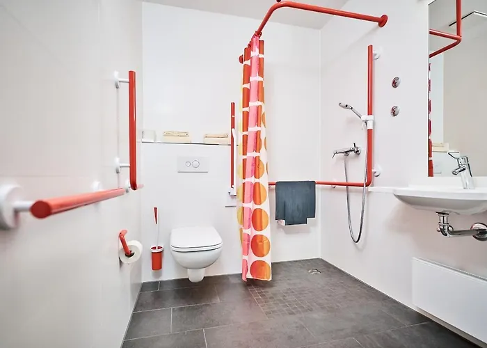 يوخيندغاستهاوس آسي *